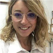 Hai bisogno di una mano per capire gli enigmi della matematica? Posso aiutarti anche in scienze, inglese e spagnolo.